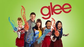 Glee (2009)