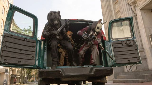 How to Rob a Bank estrena tráiler con Nicholas Hoult