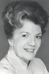 Carmen Zapata
