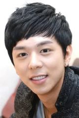 문준영
