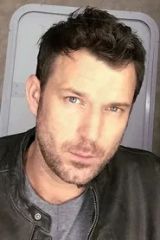 Wil Traval