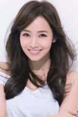 侯佩岑