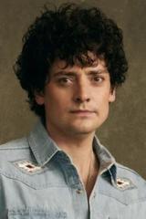 Aneurin Barnard