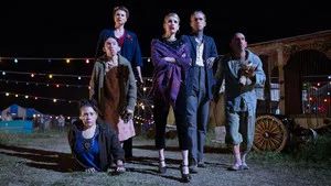 Fotograma del episodio 9: Masacre en la fiesta de Tupperware