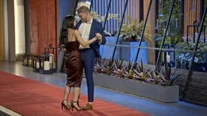 Fotograma del episodio 3: Amor en el paraíso