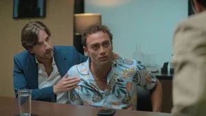 Fotograma del episodio 11: Depredadora