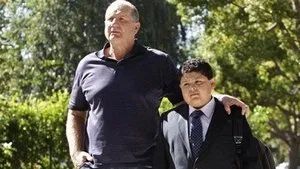 Fotograma del episodio 4: Puerta a puerta