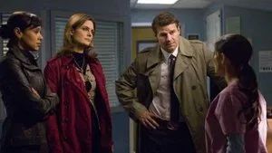 Fotograma del episodio 18: El doctor en la guarida del tigre