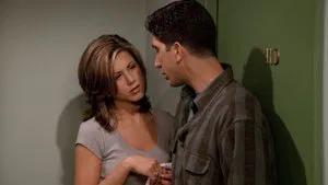 Fotograma del episodio 4: Llegó el esposo de Phoebe