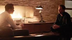 Fotograma del episodio 8: 100