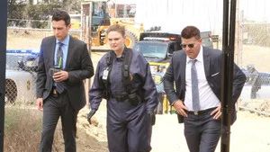 Fotograma del episodio 3: Nuevos trucos de sabuesos viejos