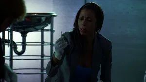 Fotograma del episodio 5: Legal