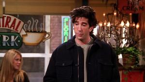 Fotograma del episodio 7: Ross se muda con los muchachos