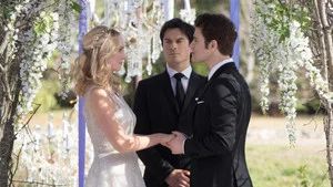 Fotograma del episodio 15: Planes de boda en junio