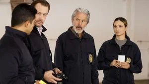 Fotograma del episodio 8: Fuera de control