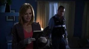 Fotograma del episodio 4: Patas de Gallo