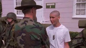 Fotograma del episodio 21: Reese se Enlista en el Ejercito 1ª Parte