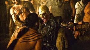 Fotograma del episodio 6: Una corona de oro