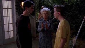 Fotograma del episodio 11: La Novia de Aida