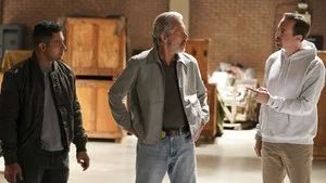 Fotograma del episodio 4: Palos y piedras