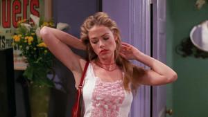 Fotograma del episodio 19: La prima de Ross y de Monica