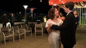 Fotograma del episodio 1: Afterparty.