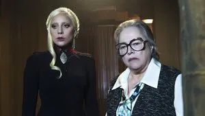 Fotograma del episodio 7: De película