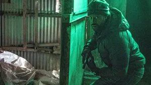 Fotograma del episodio 8: Proteger y servir