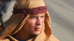Fotograma del episodio 1: Zod