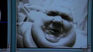 Fotograma del episodio 6: ¿Qué será, que será?