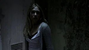 Fotograma del episodio 10: Manicomio
