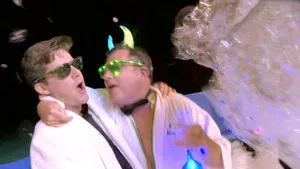 Fotograma del episodio 1: ¡Más espuma, contramaestre!