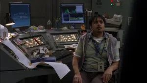Fotograma del episodio 14: Conferencia