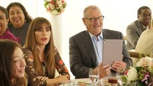 Fotograma del episodio 6: Diez años después