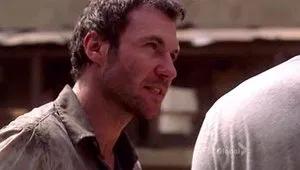 Fotograma del episodio 3: Llamada en espera