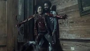 Fotograma del episodio 6: Por Dentro