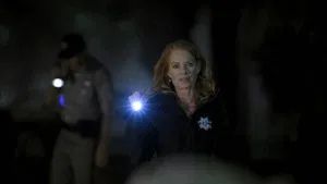 Fotograma del episodio 3: Luna roja