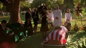 Fotograma del episodio 2: Asesinar A Ari - Parte 2