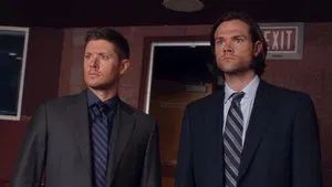 Fotograma del episodio 5: Fan Fiction