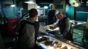 Fotograma del episodio 10: Clase de negocios riesgosos