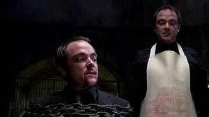 Fotograma del episodio 10: La cárcel caliente