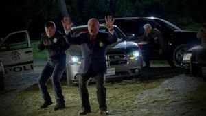 Fotograma del episodio 8: Crimen tras crimen