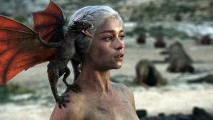 Fotograma del episodio 10: Fuego y sangre