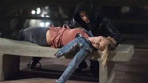 Fotograma del episodio 3: Mami