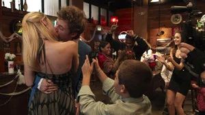 Fotograma del episodio 5: Three Boys