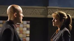 Fotograma del episodio 9: Génesis