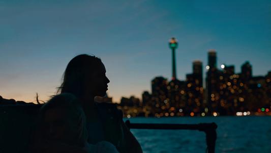 Foto de Below Her Mouth
