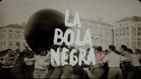 Foto de La bola negra
