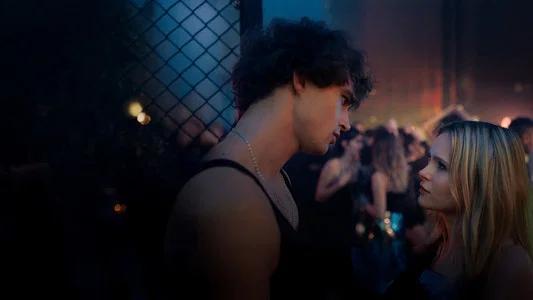 Foto de Love Me, Love Me
