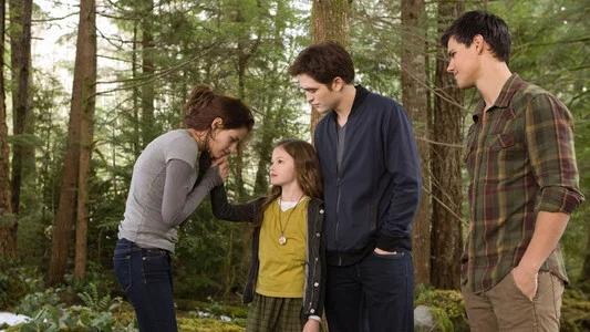 Foto de Crepúsculo:  Amanecer - Parte 2